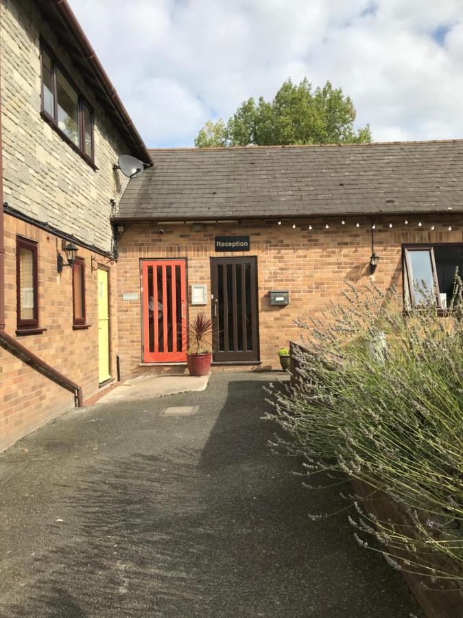 Smithaleigh Farm Rooms And Apartments Sparkwell Екстериор снимка