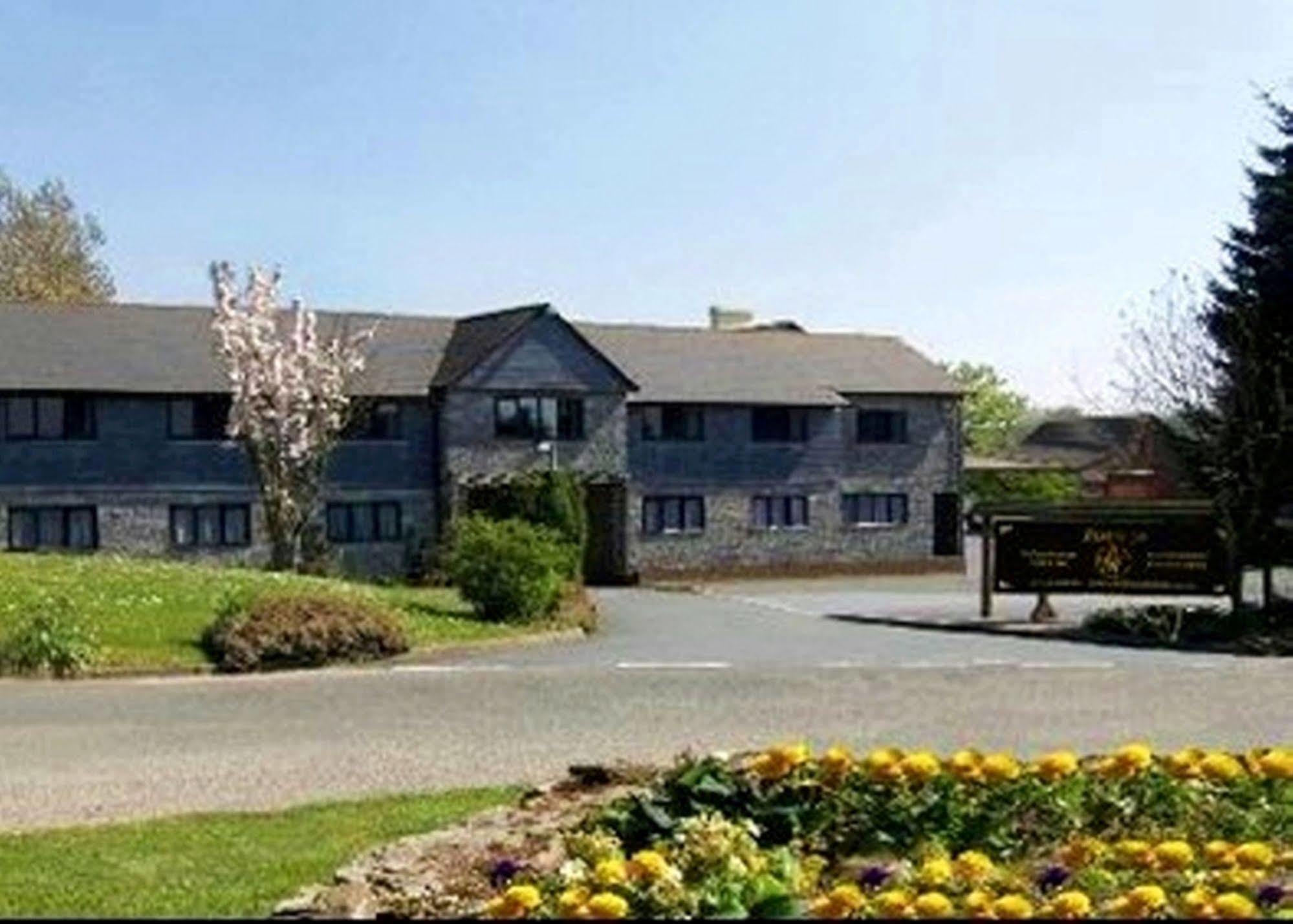 Smithaleigh Farm Rooms And Apartments Sparkwell Екстериор снимка