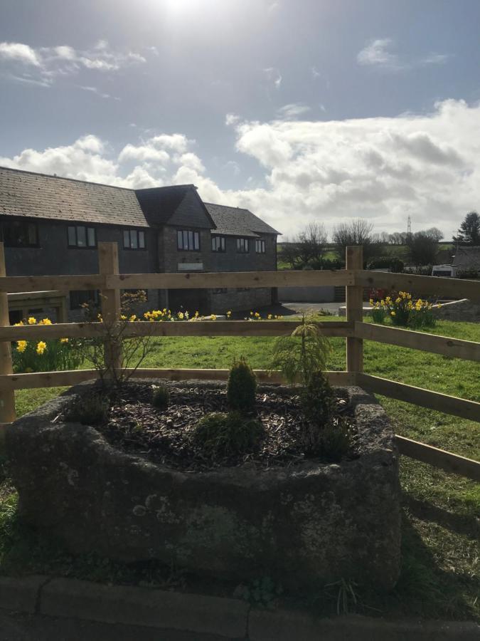 Smithaleigh Farm Rooms And Apartments Sparkwell Екстериор снимка